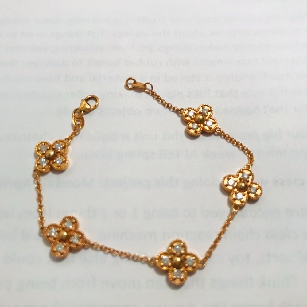14k bracelet with diamond